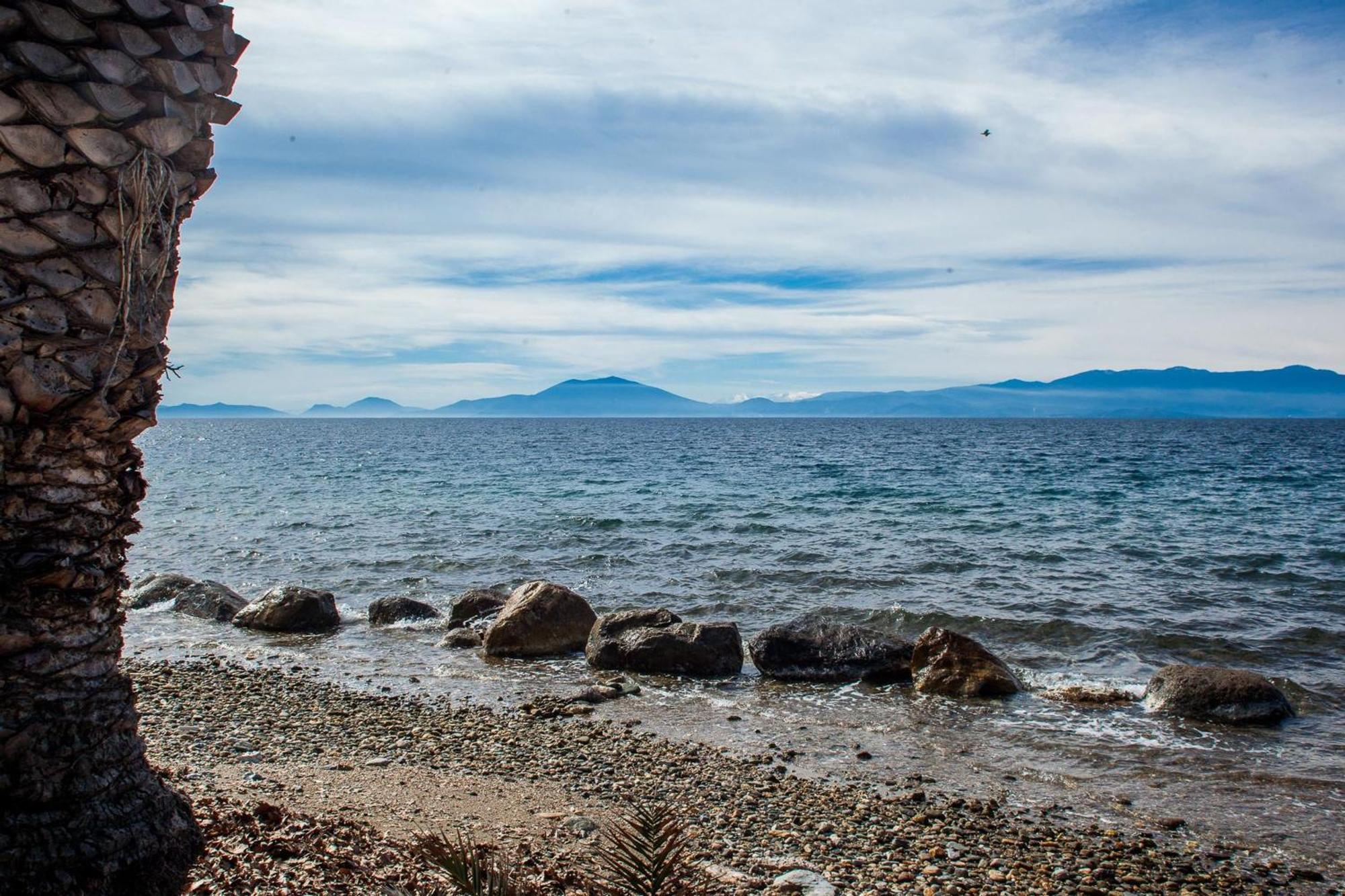 Villa Karnagio Seafront Káto Lekhónia Esterno foto